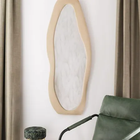 Amistad Apartment *